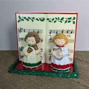Vintage Salt and pepper shakers Christmas napkin holder plastic 80s set holiday